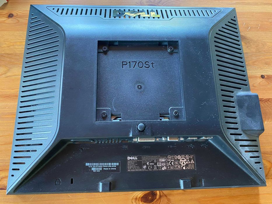 Monitor LCD DELL P170St , 17 inch