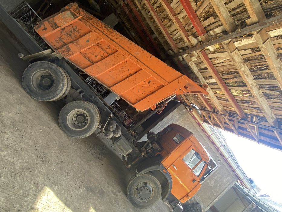 Yevro kamaz 2.  Tayyor minishga hich qanaqa ishi  yoq