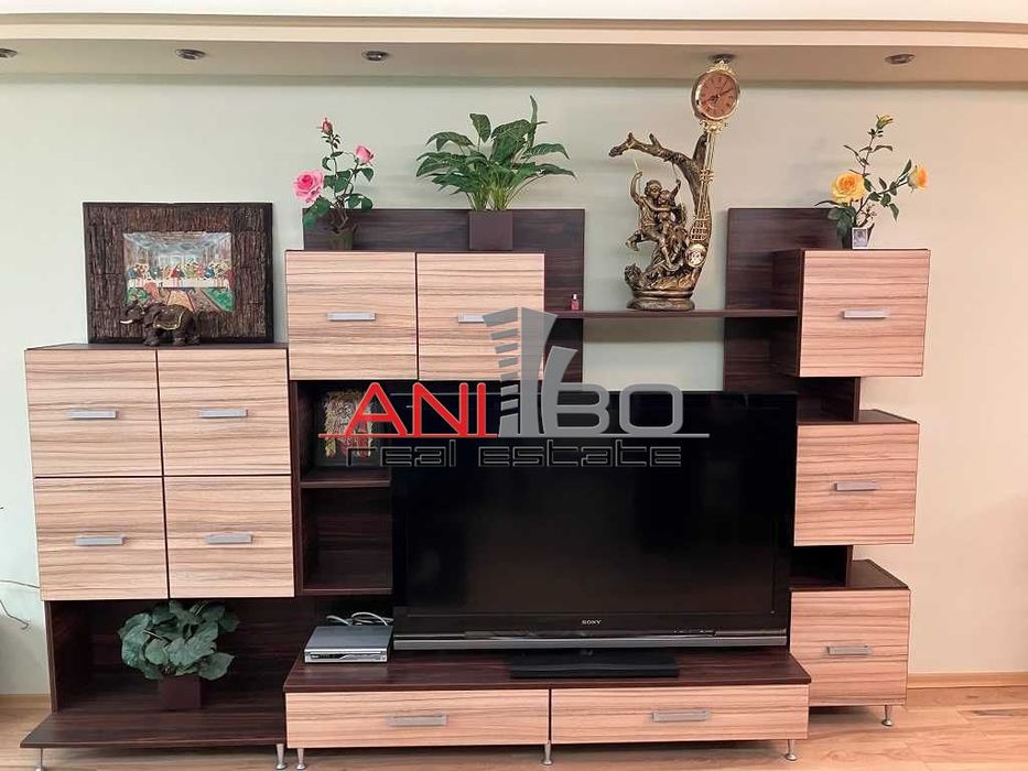 Продава се Тристаен апартамент в Варна, Базар Левски - 100 кв.м за 1515 €/кв.м - Снимка #4