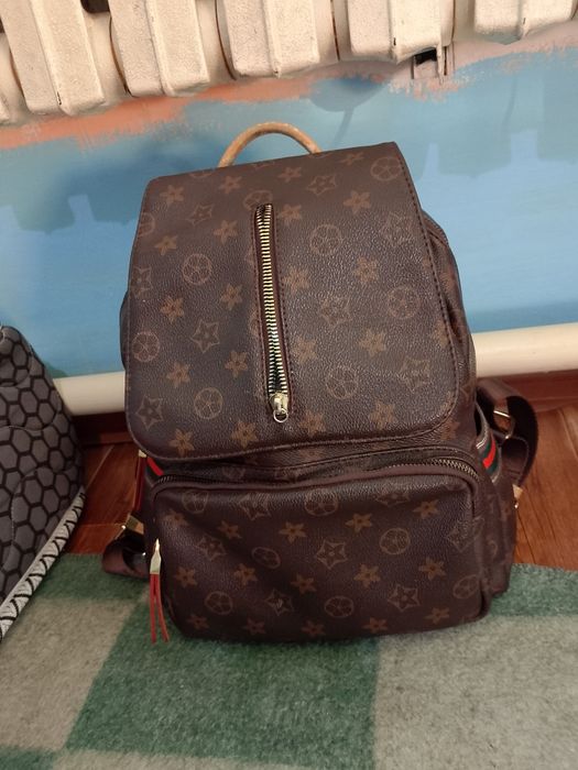 два больших пакета для беременных