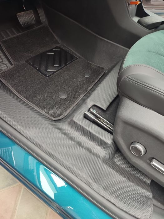 Коврики для Geely Monjaro