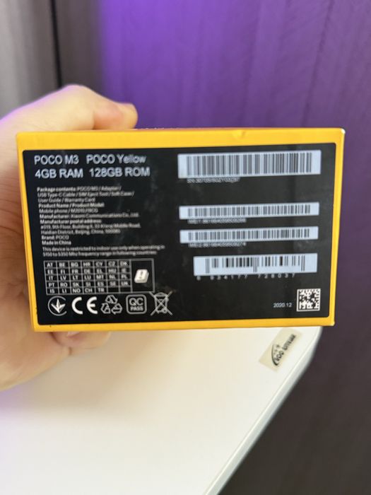 Смартфон Poco m3