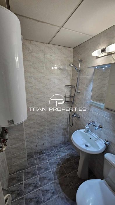 Тристаен апартамент, под наем, Генерали