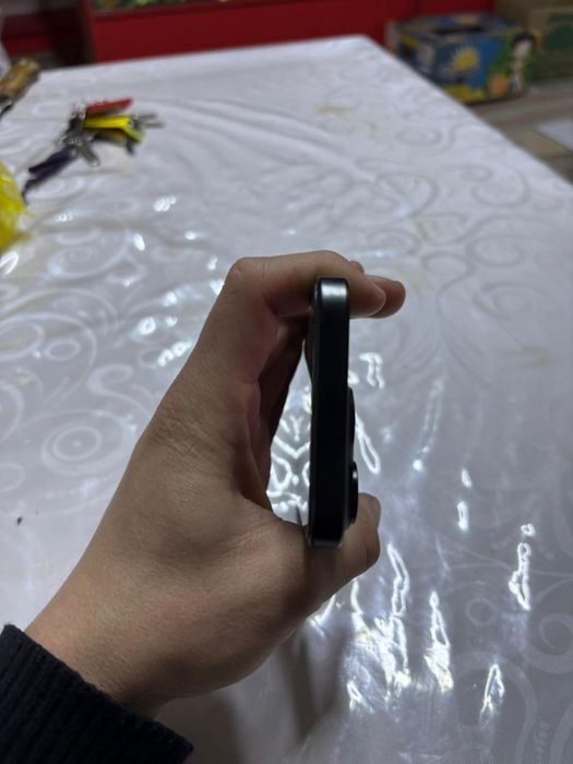 Iphone 15 pro сатылады