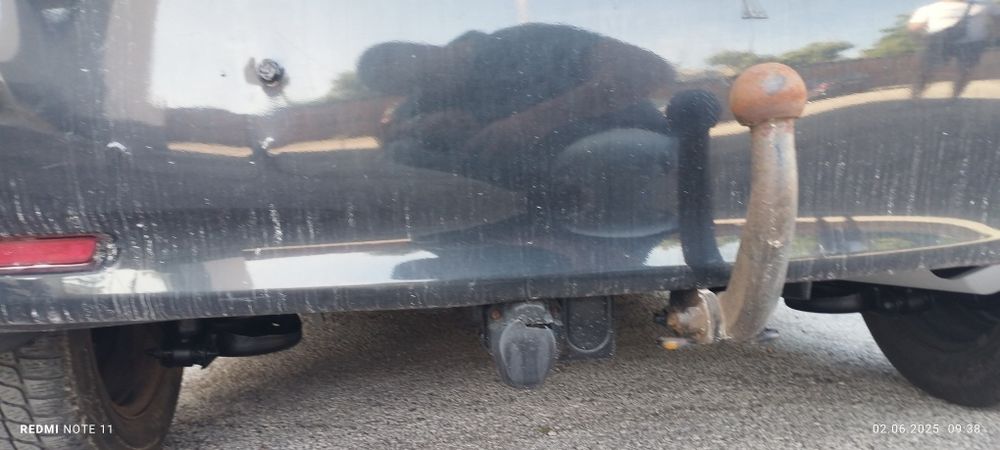 Теглич Тойота авенсис седан ,мазда 3 седан ,митсубиши ASX , Toyota Cor