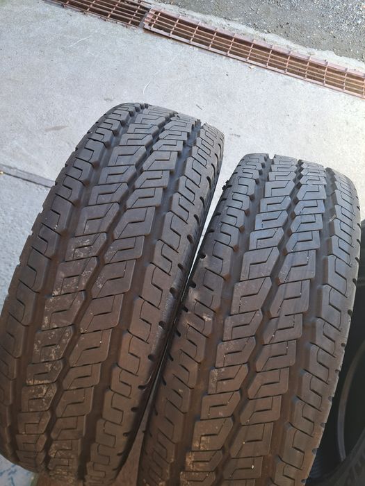 Anvelope Noi 225 75 16 C CP. Continental Michelin