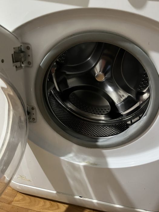 Стиральная машина indesit
