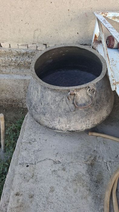 Mis qozon 100 litrli