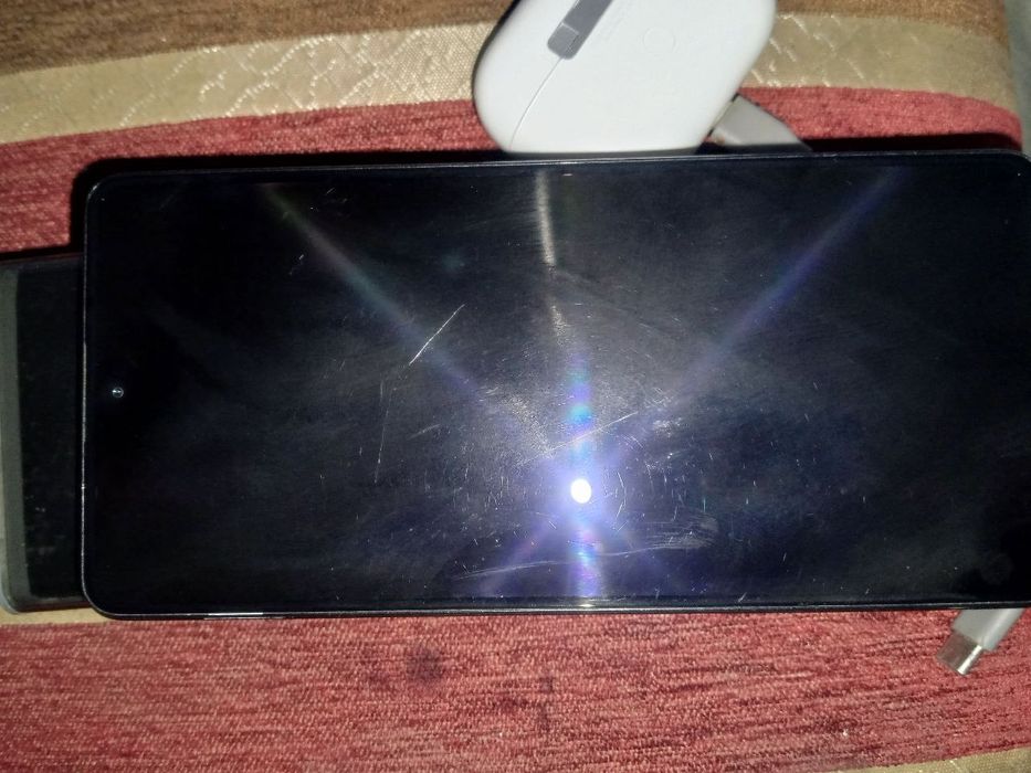 Продаю Poco x5 pro