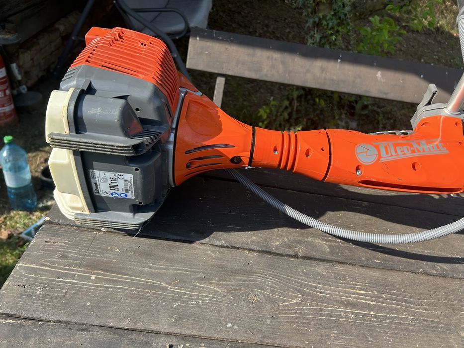 Motocoasa profesioanala oleo mac  Oleomac bc 400 t