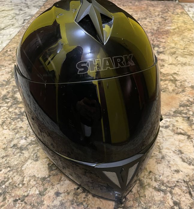 Каска за мотор на SHARK