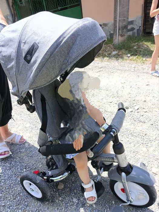 Триколка с въздушни гуми Lorelli - Moovo, Grey Luxe, сива