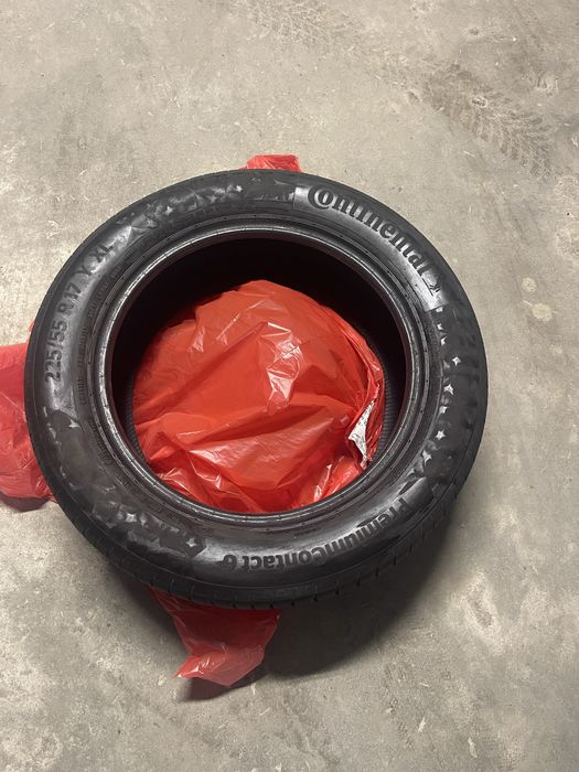 Continental PremiumContact 6 225/55/17 DOT 1523