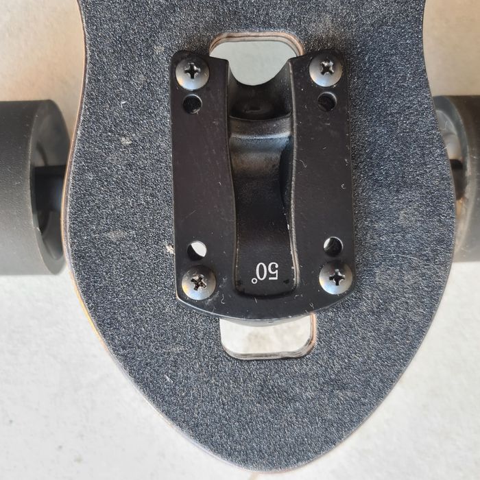 Longboard Landyachtz Battle Axe Spectrum