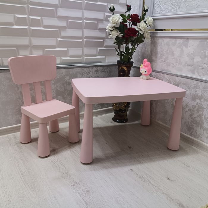 Детский столик и стульчик