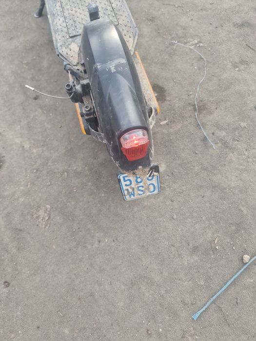 Vând tritineta DOC GREEN  viteza 20 km