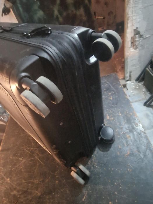 Куфар American Tourister