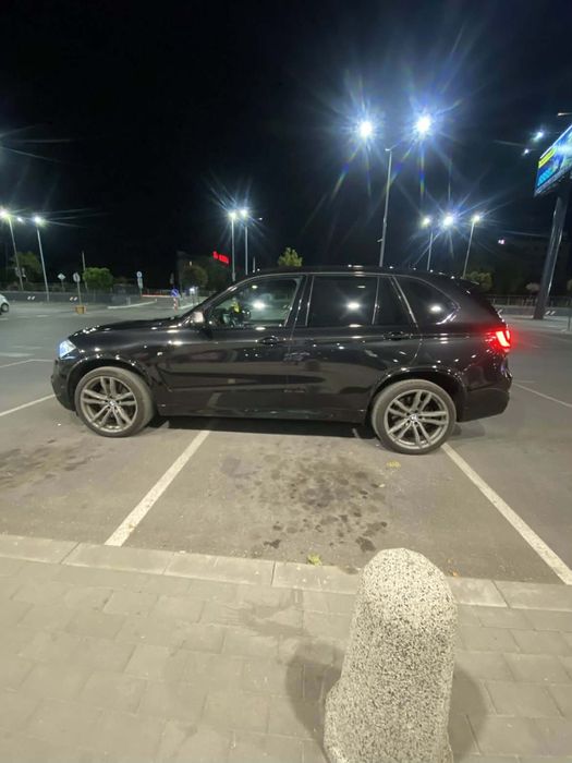 Продавам  BMW x5 M50D
