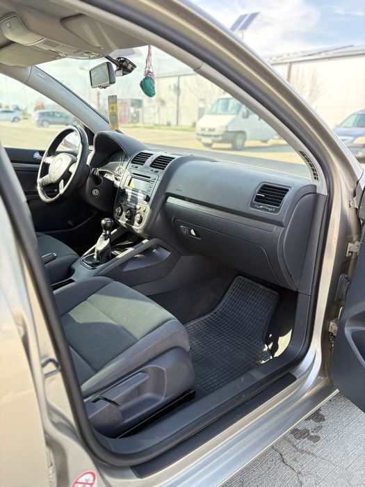 Volkswagen Golf 5  1.9TDI