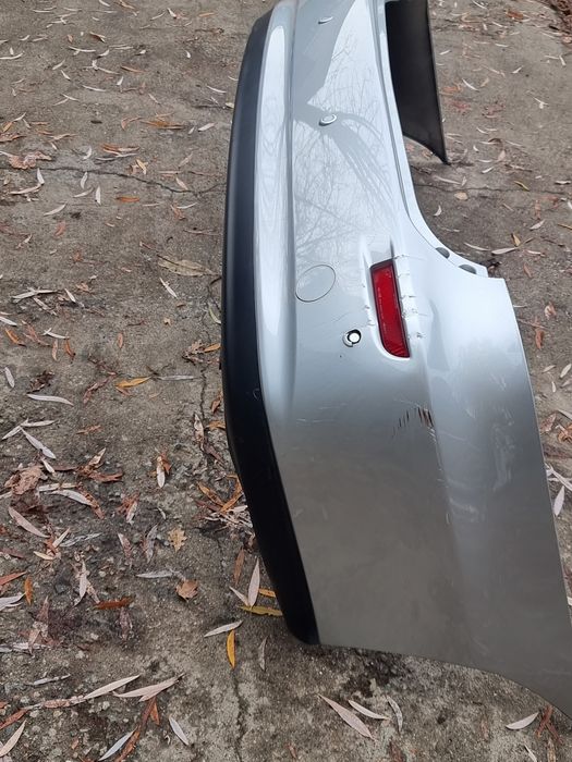 Бампер задний на Toyota Estima