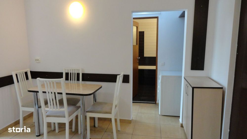 Apartament cu 2 camere decomandate strada Muncitorilor