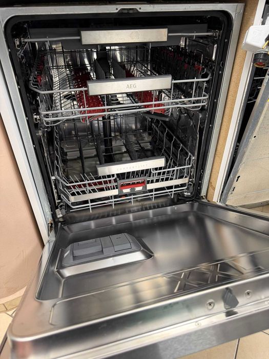 Съдомиална за вграждане Lift 13К - AEG FSK93800P