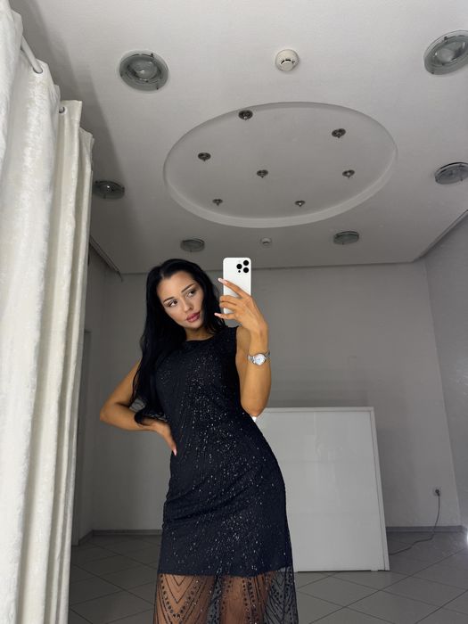 Официална  блестяща рокля