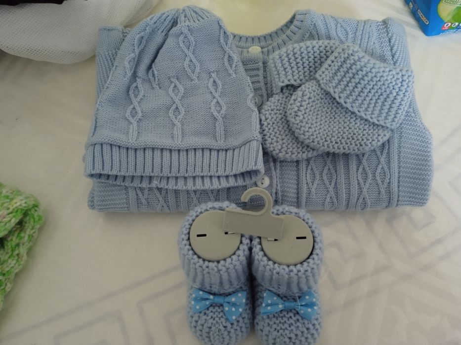 Детской комбенизоны  ручная работа