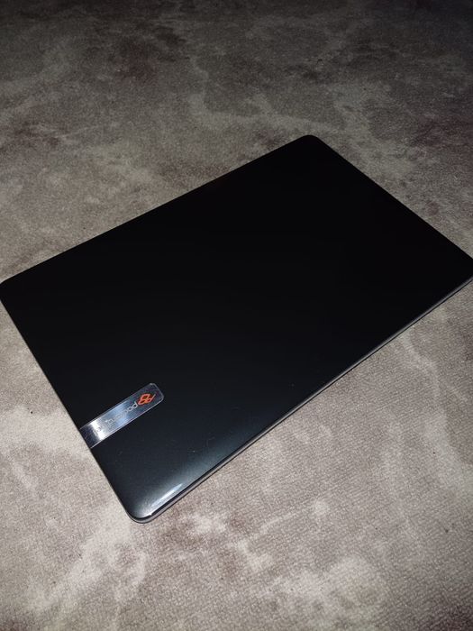 Продам ноутбук для работы