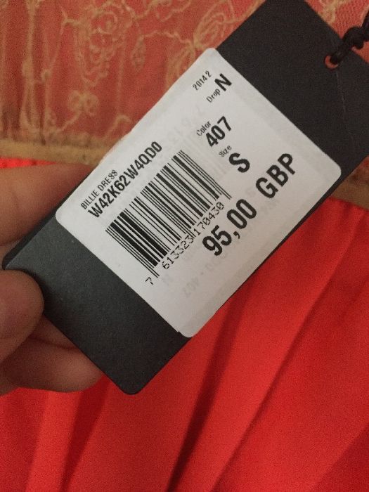 Рокля Guess нова