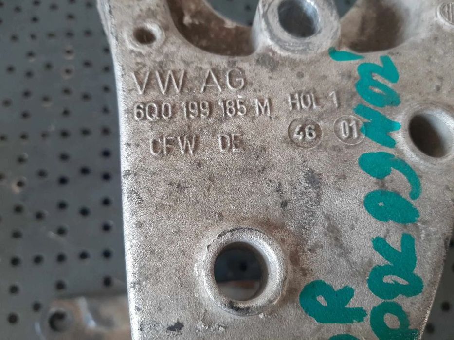 tampon motor 1.2 b vw polo 9n 6q0199185m