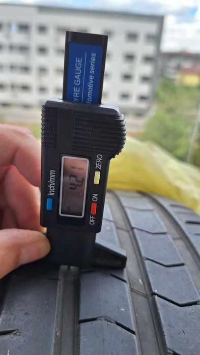 Anvelope de vara Vredestein Ultrac Satin 235 45 R18