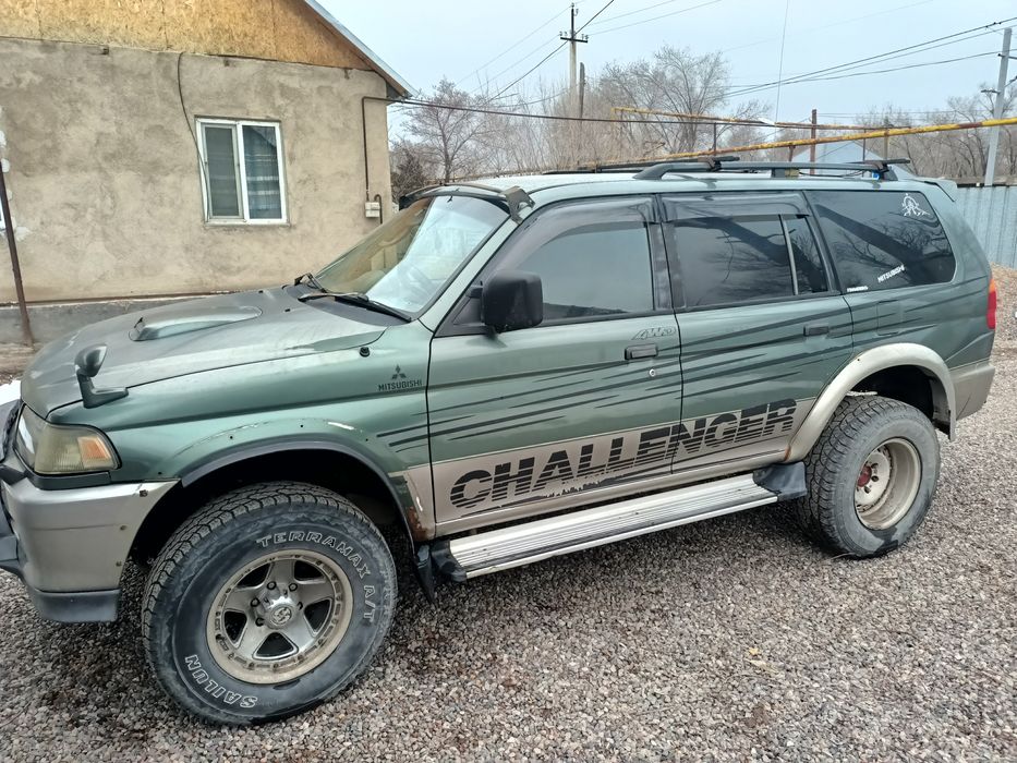 Митсубиси Челленджер