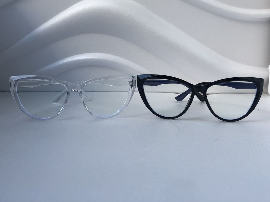 Прозрачни дамски очила за компютър
