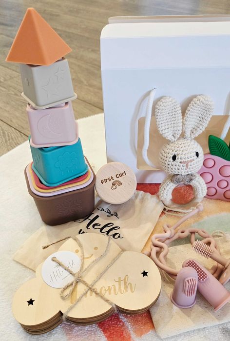 Baby box • Jucarii + ingrijire + decor