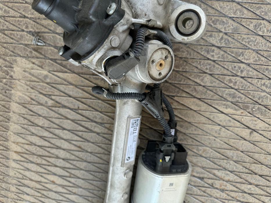 Caseta directie Bmw IX i20