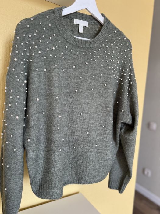 Кофта с бусинами от H&M