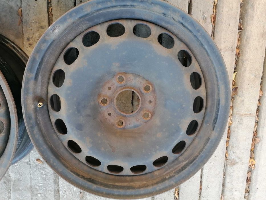 Железни Джанти 16" за гуми 215/65/16