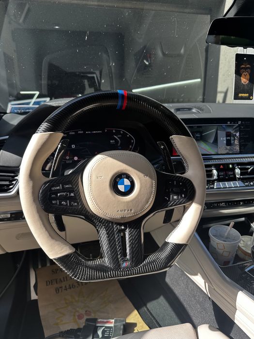 Volan BMW M Carbon Seria G - Incalzire - Vibratii - Traffic Jam Assist