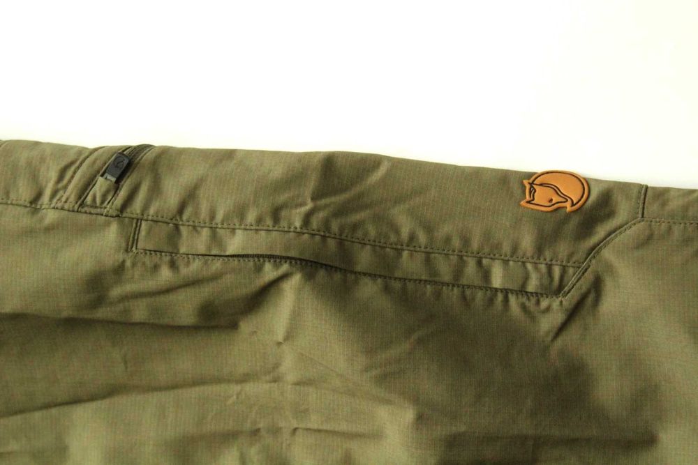 FJALLRAVEN Abisko Hike pants - нови мъжки туристически панталони, размери 48 и 50