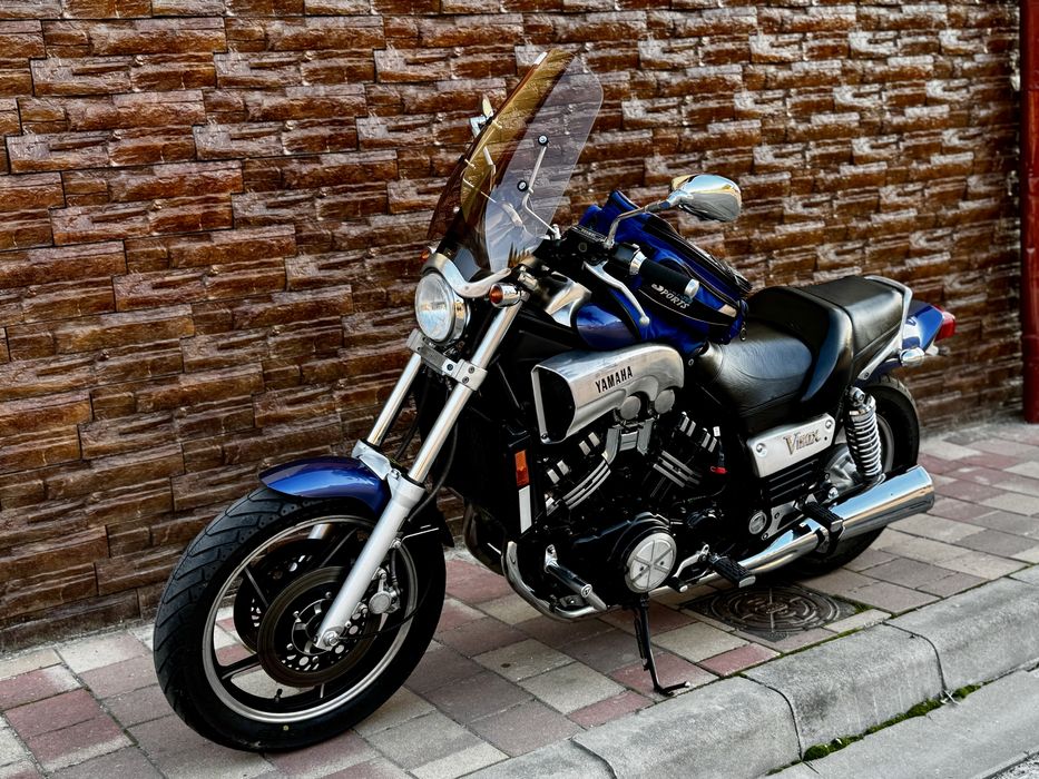 Yamaha V Max 1200