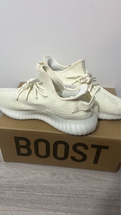 Adidasi yeezy 350 nr43,44