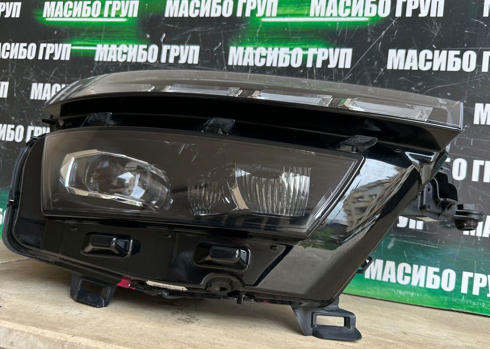 Фар far десен фарове за Шкода Камик Skoda Kamiq