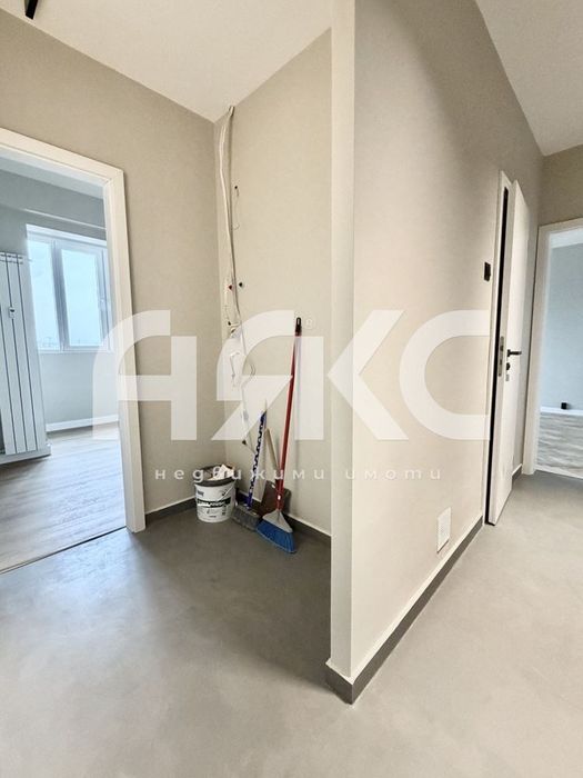 Продава се Тристаен апартамент в София, Сердика - 60 кв.м за 1658 €/кв.м - Снимка #5