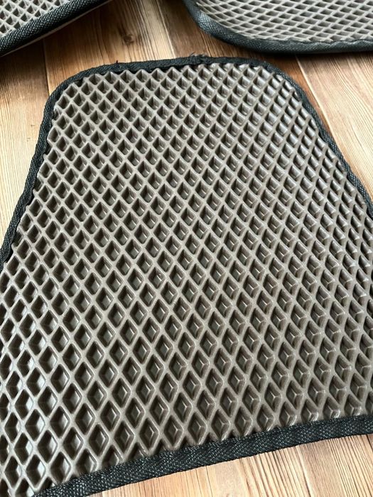 Полики Прадо 150