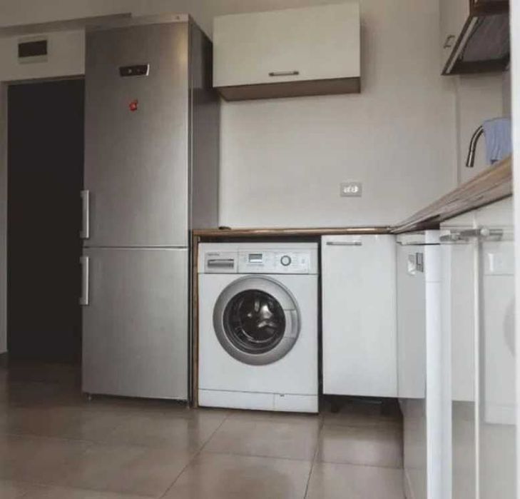 Дава се под наем Тристаен апартамент в Пловдив, Каменица 1 - 94 кв.м за 382.5 € - Снимка #1