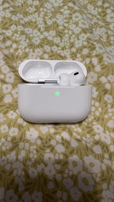 Airpods pro 1/2/3 Airpods 1/2/3/4 Casca Carcasa Original Apple !