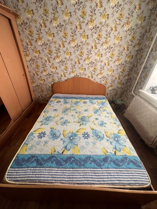 Продам кровать двухспальная