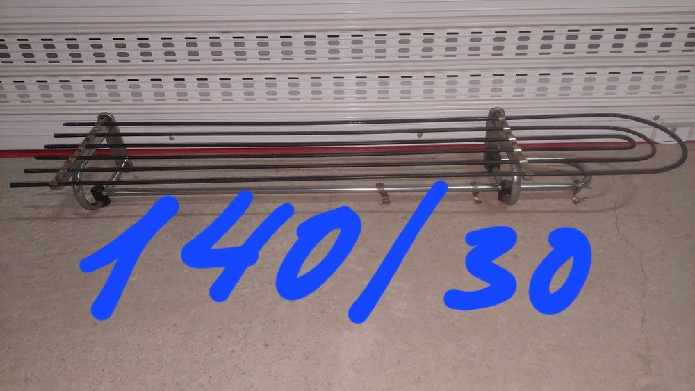 Зкачалка хромирана за гардероб дрехи портманто