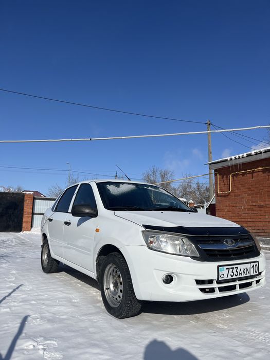 Лада Гранта 2013